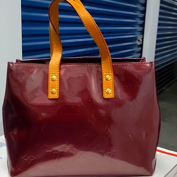 AUTHENTIC LOUIS VUITTON Vernis Reade PM tote - Picture 4 of 11